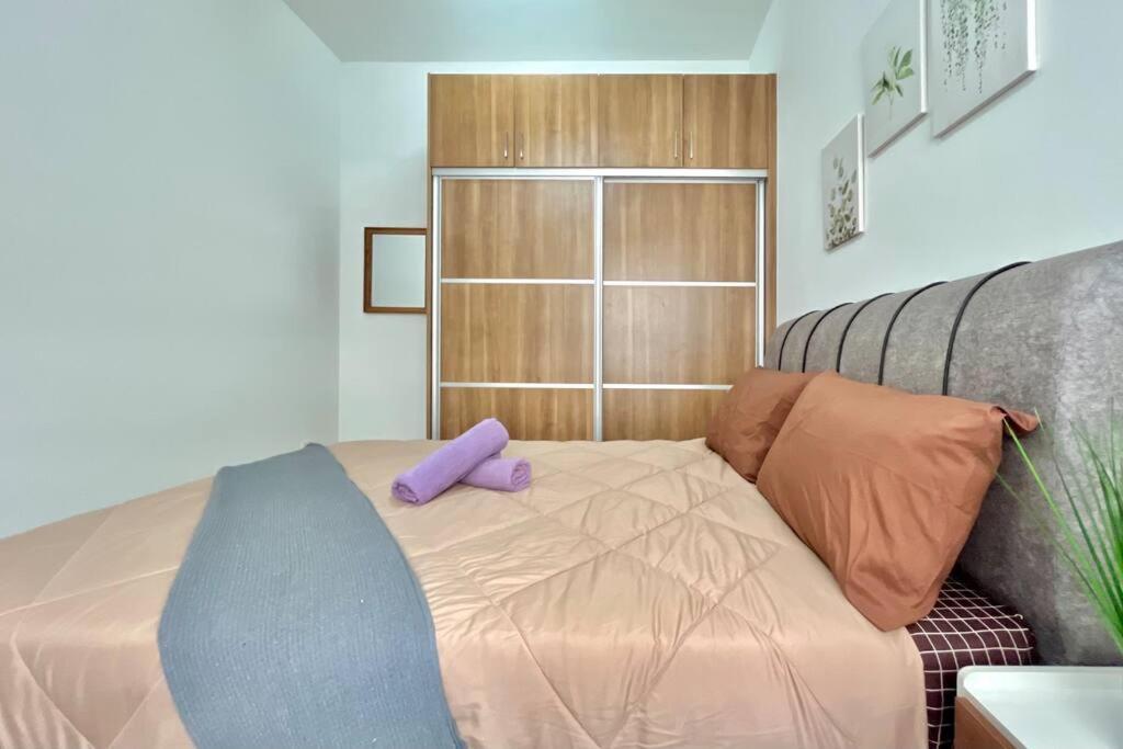 2br Alanis With Balcony Apartment Sepang