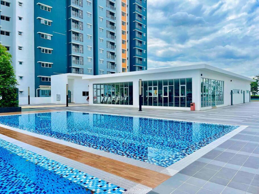 Apartment 2br Alanis With Balcony *